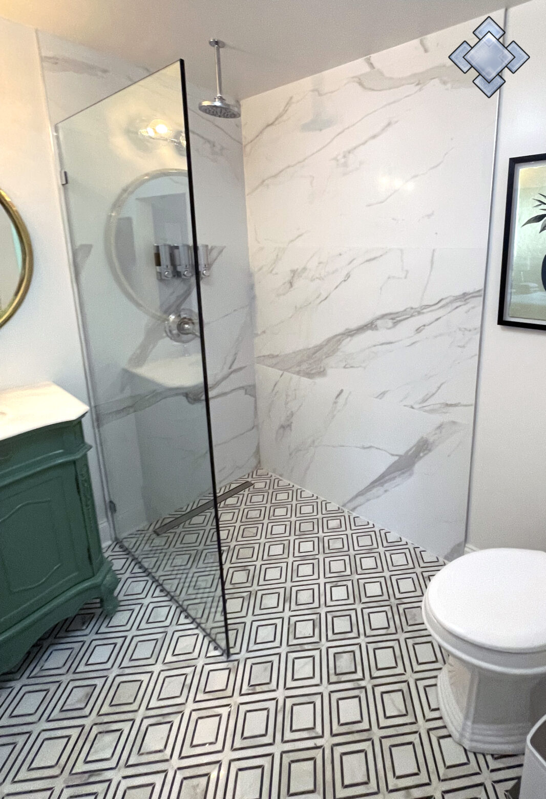 Spray Panel in Harper’s Ferry - Shower Door Experts