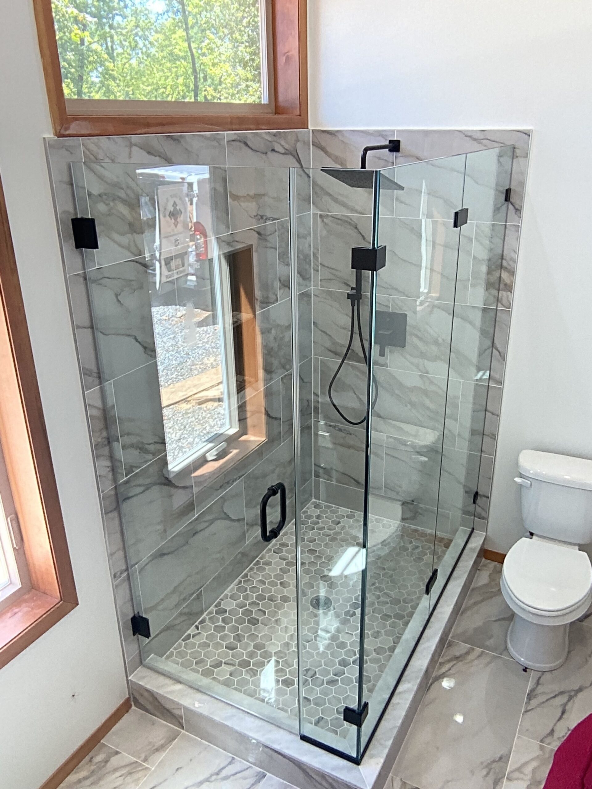 frameless corner glass shower enclosure in harpers ferry, wv