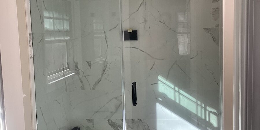 frameless glass steam shower enclosure in gaithersburg, md